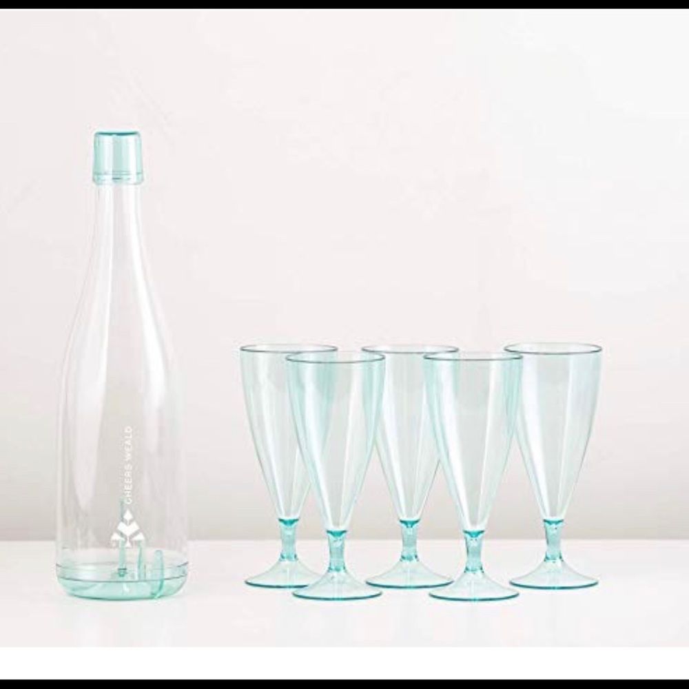 ⭐️ NEW Plastic Wine Glasses Champagne Glasses - Picture 5 of 5